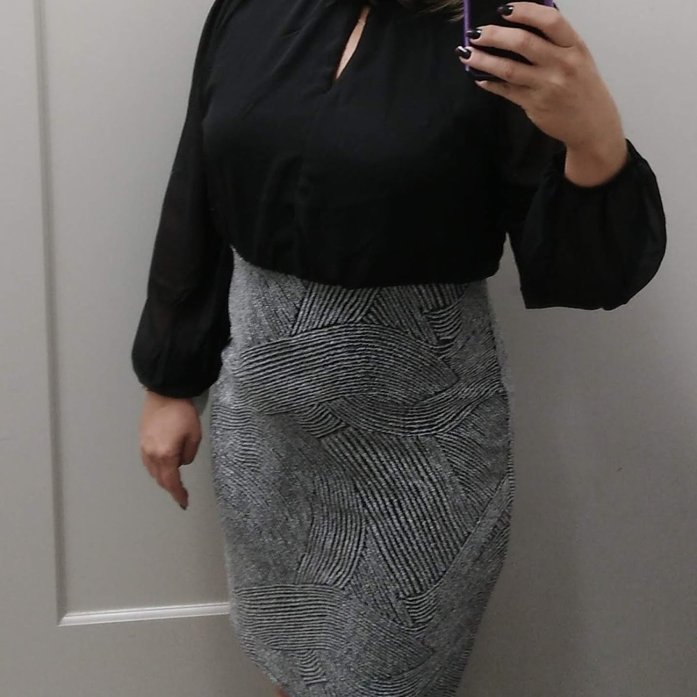 Absolutely Famous Black and Gray Midi Skirt